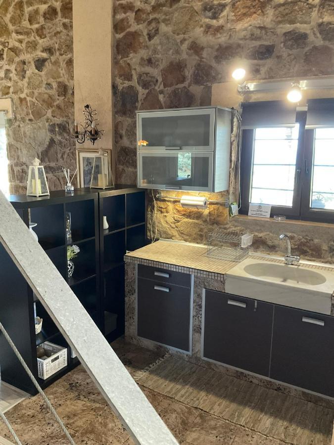 Stonehouse & Casa Al Sole E Al Mare Villa Nea Roda Ngoại thất bức ảnh