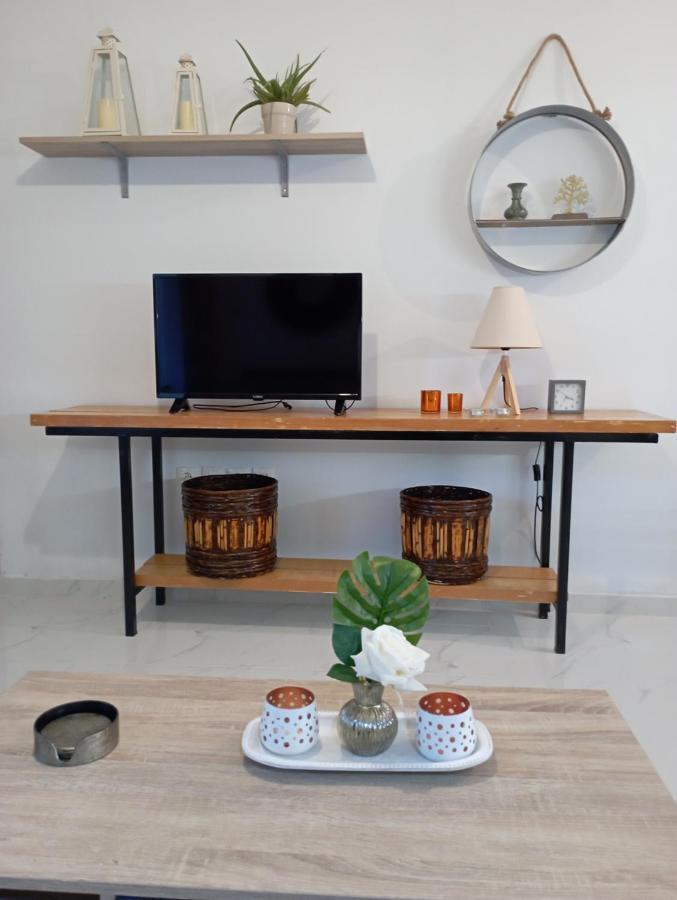 Stonehouse & Casa Al Sole E Al Mare Villa Nea Roda Ngoại thất bức ảnh