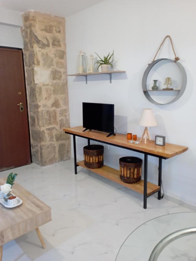 Stonehouse & Casa Al Sole E Al Mare Villa Nea Roda Ngoại thất bức ảnh