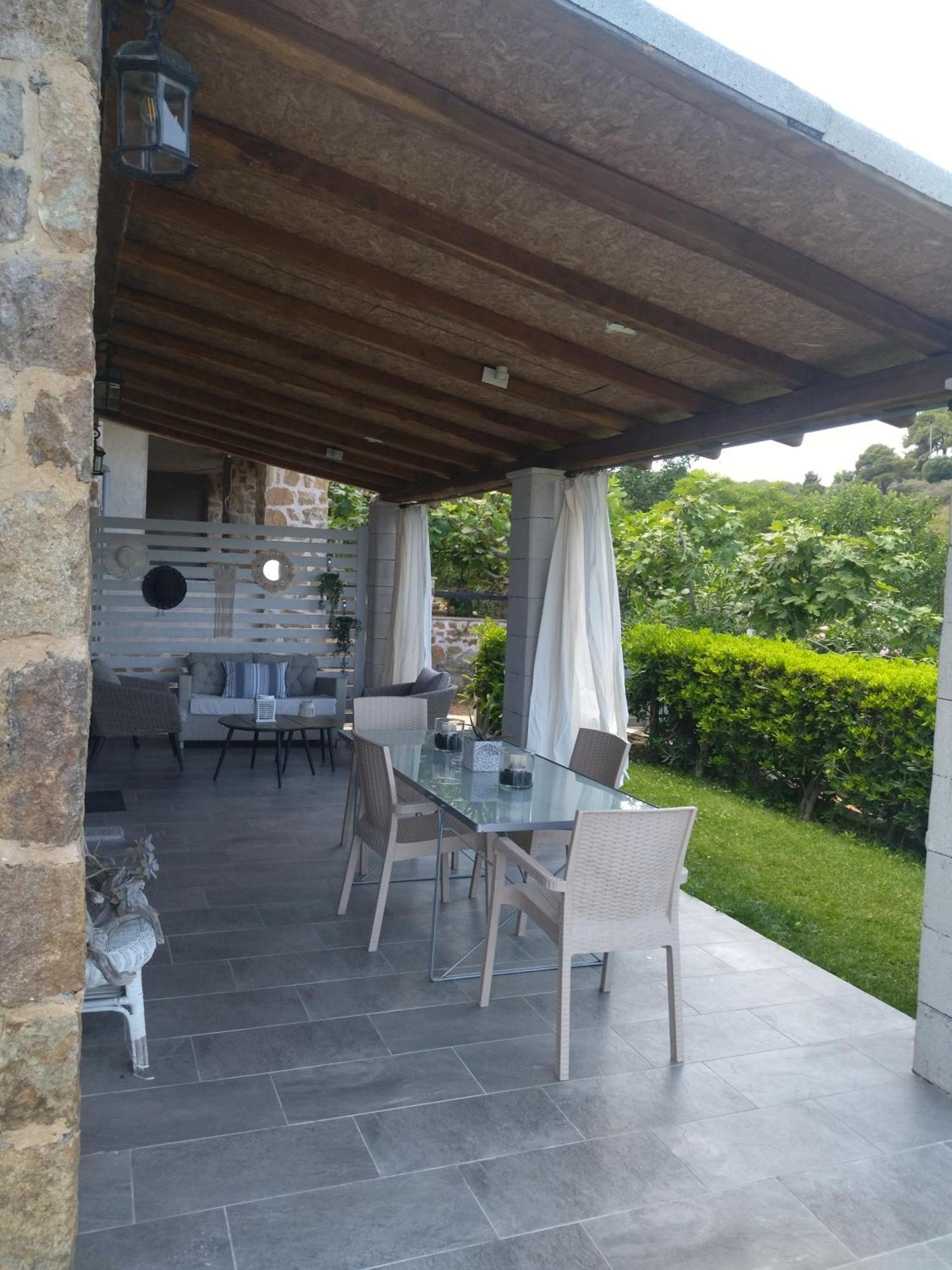 Stonehouse & Casa Al Sole E Al Mare Villa Nea Roda Ngoại thất bức ảnh
